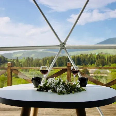 глемпінг хатинка на полонині Krivopol'ye