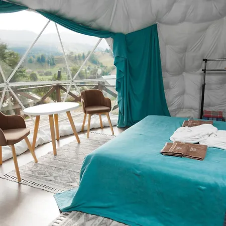 глемпінг хатинка на полонині * Krivopol'ye