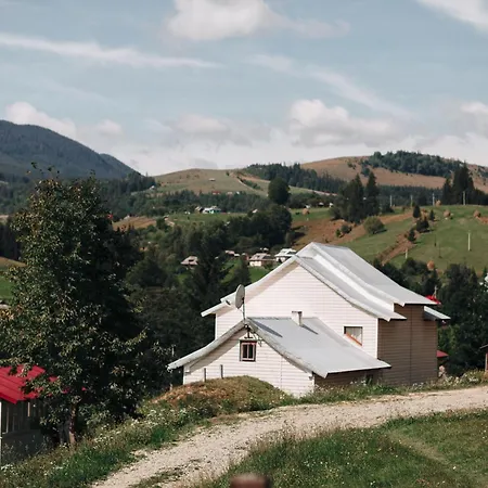 глемпінг хатинка на полонині Campsite Krivopol'ye