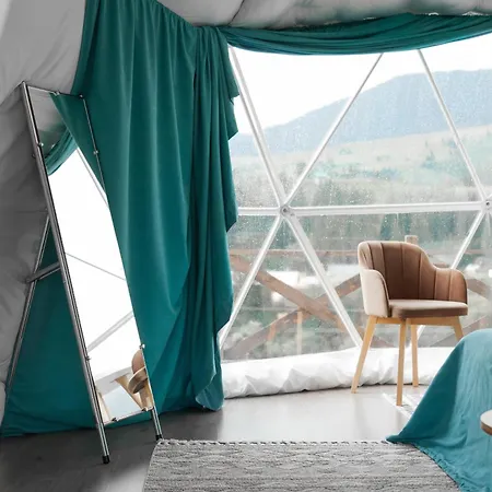 глемпінг хатинка на полонині Campsite