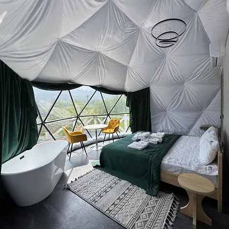 глемпінг хатинка на полонині